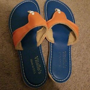 Vitelllo's sandles